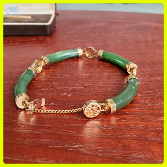 Jade Stone set - Picture 8 of 15